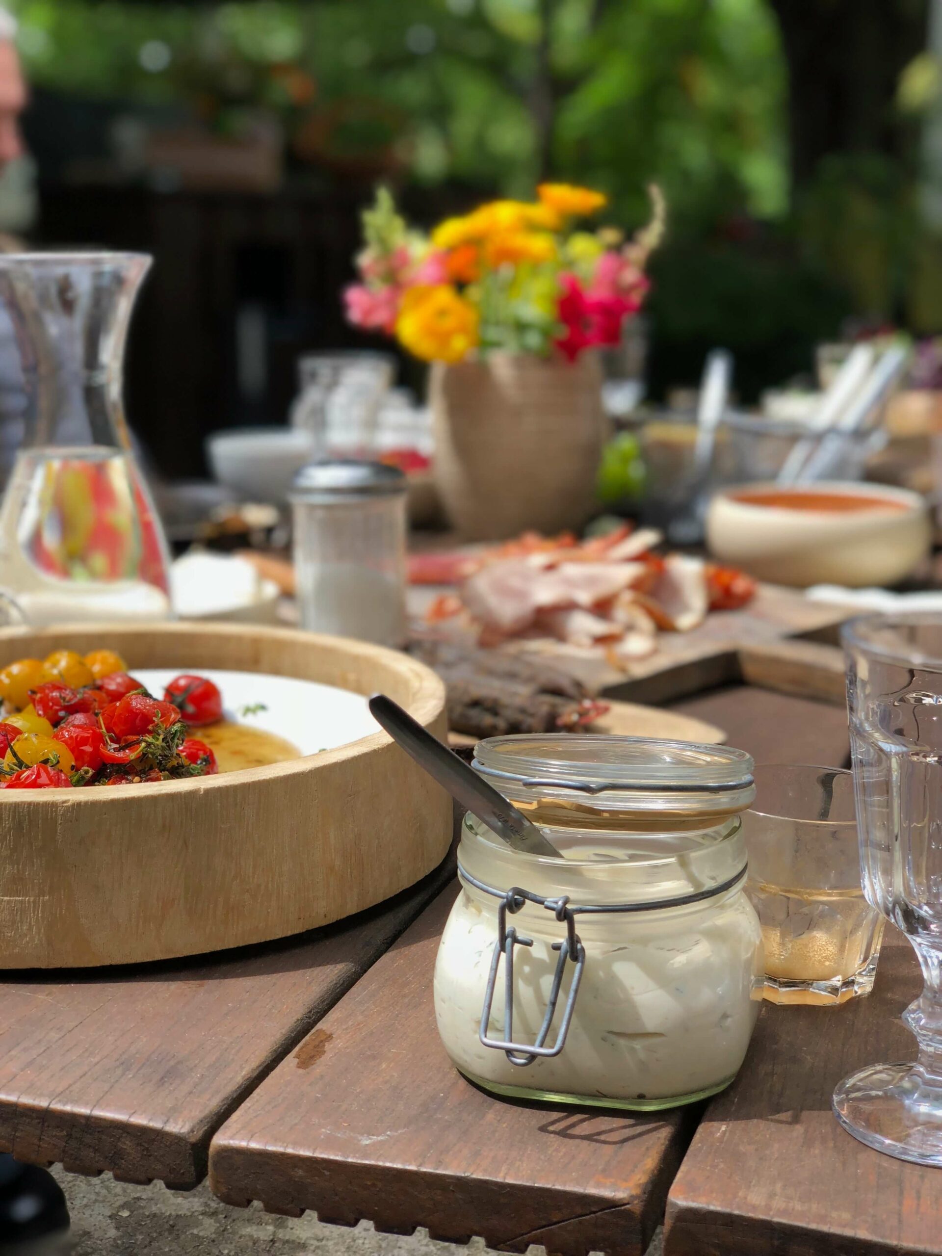 convivialité repas table jardin plancha electrique