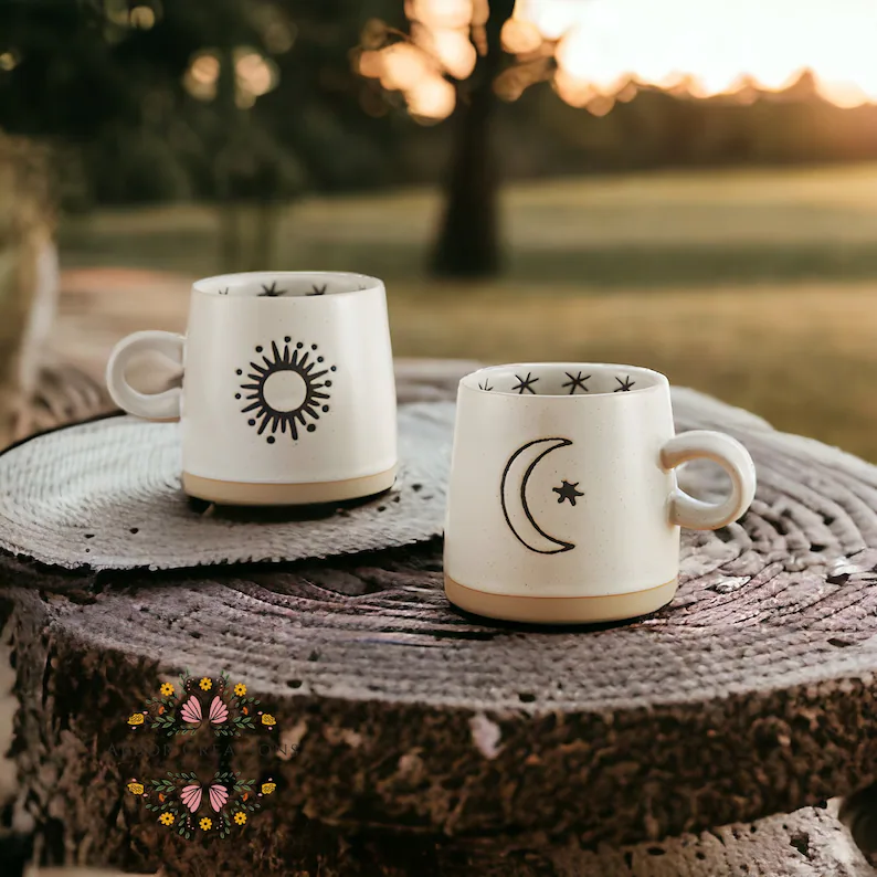 Mugs à motif lune et soleil